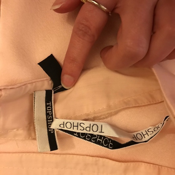 Topshop Envelope Mini Skirt in pink - Picture 5 of 7